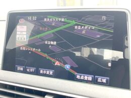 ●純正ナビ:一体感のあるナビは、高級感ある車内を演出してくれます。オーディオ機能も充実しておりますので、運転もより楽しめます♪
