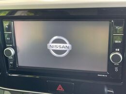 【純正ナビ】人気の純正ナビを装備。オーディオ機能も充実しており、Bluetooth接続すればお持ちのスマホやMP3プレイヤーの音楽を再生可能！毎日の運転がさらに楽しくなります！！