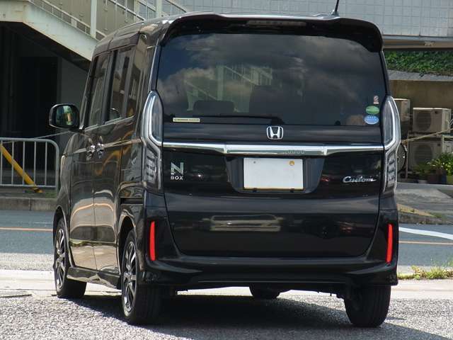 「壱五屋」へは、京都市内方向からは五条通より国道1号線を東へ、京都東IC、大津方面からは国道1号線を京都市内方面へ、1号線と外環状線の交差点「東野」を南方向へ。　その後名神高速をくぐってすぐ左側です。