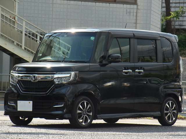 車検8年10月12日迄　お支払総額697，610円