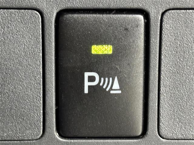 【クリアランスソナー】駐車、発進の低速走行時に、周囲の障害物をブザーとディスプレイ表示でお知らせして、衝突回避をサポートします！