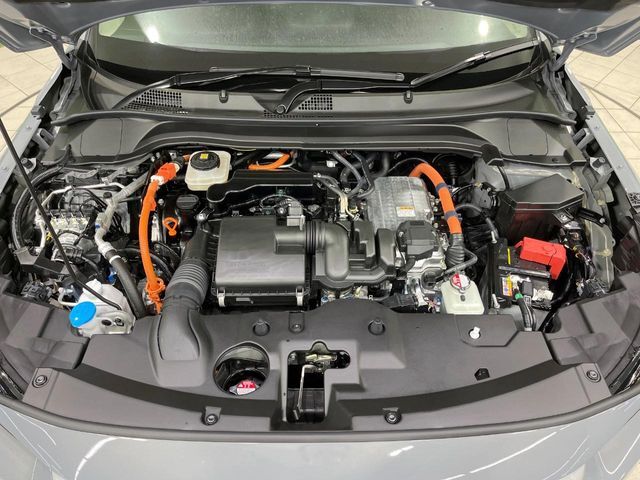 親切・丁寧な専門メカニックスタッフが応対！・車検・点検整備・事故等の修理などアフターサービスも安心。お車のカスタマイズもネクステージのサービススタッフまでご相談ください！