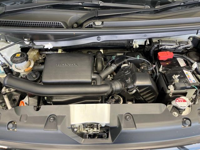 親切・丁寧な専門メカニックスタッフが応対！・車検・点検整備・事故等の修理などアフターサービスも安心。お車のカスタマイズもネクステージのサービススタッフまでご相談ください！