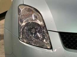 ヘッドライト磨き実施！！ぜひ現車確認いただきこの輝きをご体感ください♪