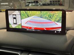 【メーカー純正ナビ】インテリアに溶け込むスタイリッシュな「専用設計」メーカーナビを装備♪視認性や操作性など基本性能にも優れ、より上質なカーライフをお楽しみいただけます。