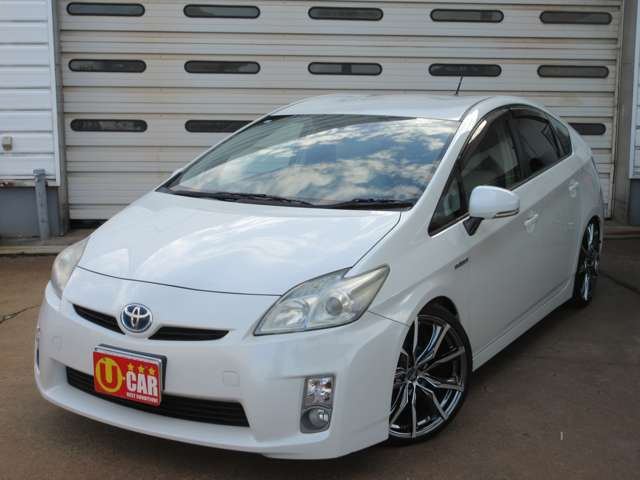 K＆Kモータースの在庫をご覧いただき、ありがとうございます！☆店頭に展示していない場合もございますので、お手数ですが、ご来店いただく際は事前に連絡をお願いいたします。お車を準備してお待ちしております＾＾