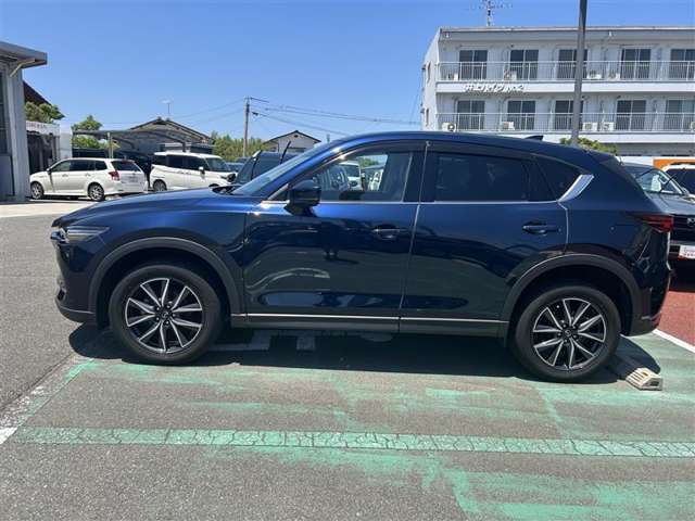 この度は数ある中古車の中から当店の車両をご覧下さり、誠に有難うございます。