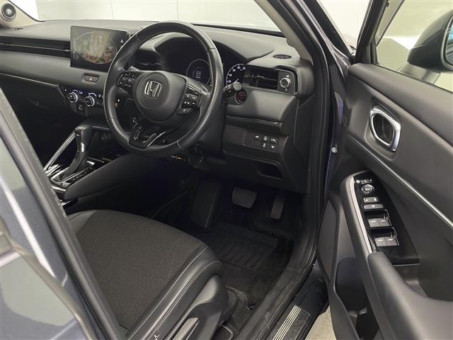 気になる車はお電話やメールで当店にお問い合わせください。なお、お電話での在庫の取り置きはできません。ご来場の際は、商談が重なる事が増えていますので事前に在庫有無をご確認くださいませ。