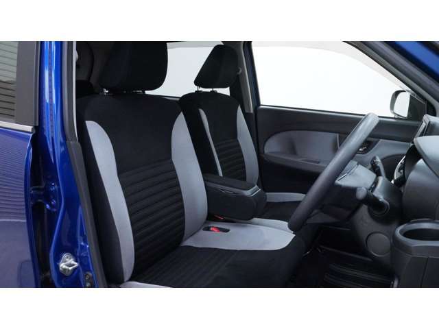 当店は大手保険会社の代理店！専任スタッフが常駐しておりますのでご相談はどうぞお気軽に♪