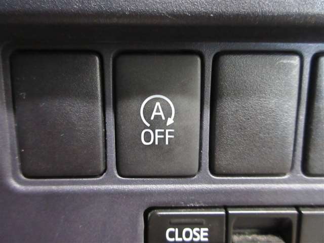 アイドリングストップ機能がついているので、停車時にエンジンを止めて燃料消費を抑えます。環境にもお財布に優しいですね♪