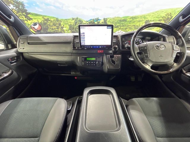 グループ総在庫数約30，000台！！全国の系列店からメーカー・車種問わずご紹介出来るので、あなたにピッタリのお車が見つかるはずです♪まずはお問い合わせ下さい☆