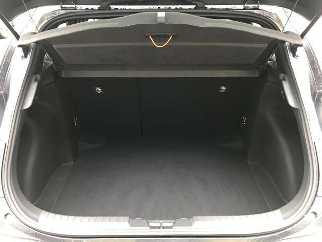 ★カーセブン金沢店の車両をご覧いただきありがとう御座います。確認されたい内容の画像は御座いましたでしょうか？ご不明な点が御座いましたらお気軽お問い合わせください。　無料電話0078-6002-402075