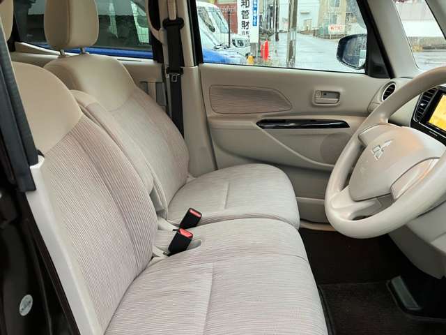 プッシュスタート　キーフリー　バックカメラ　4WD　左側パワースライドドア　要電話