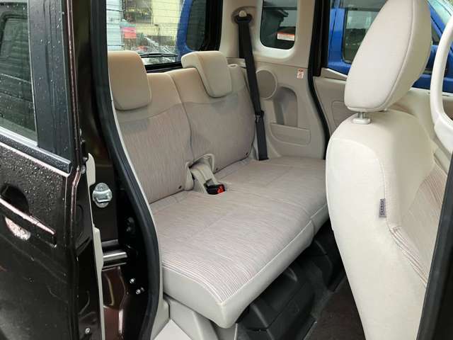 プッシュスタート　キーフリー　バックカメラ　4WD　左側パワースライドドア　要電話