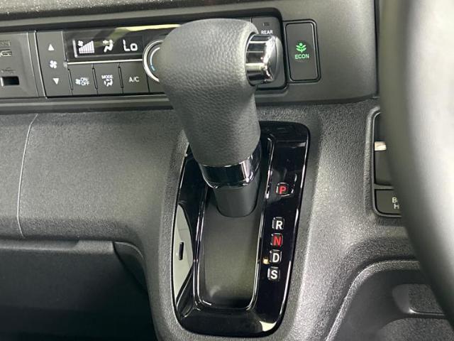 ご購入後の車検やメンテナンスもWECARSにお任せください！自社で整備から修理まで行っておりますので、ご納車後のアフターフォローもお任せください！