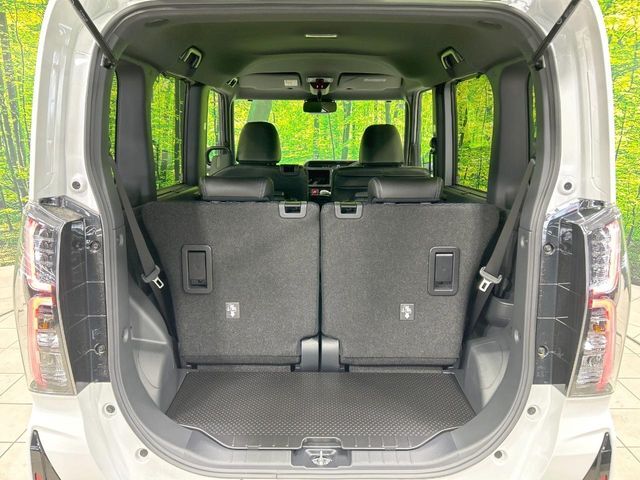 普段のお買い物や通勤、送迎等に十分な荷室スペースを確保しております。セカンドシートを倒すと、大きな荷物の積載も可能です♪