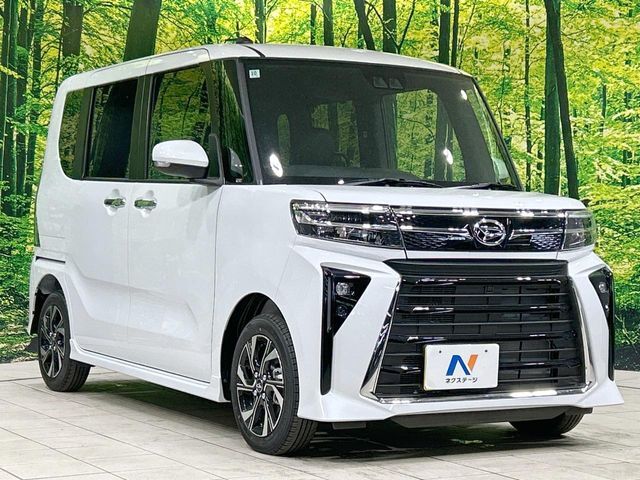 大好評のボディコーティング「弾スプラッシュコート」もご納車までに施工可能。通常のガラスコートと異なる、耐久年数6年の無機質ガラスコーティングが、ボディをキレイな状態に保ってくれます。