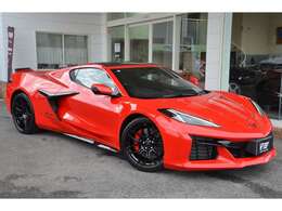 5.5L　V8　DOHC　ZO6専用エンジンとして開発、軽量化されたスモールブロックエンジン『LT6』は、646馬力を発揮致します。