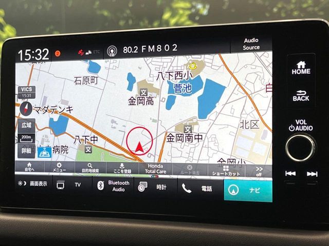 【純正9型ナビ】人気の純正ナビを装備。オーディオ機能も充実しており、Bluetooth接続すればお持ちのスマホやMP3プレイヤーの音楽を再生可能！毎日の運転がさらに楽しくなります！！