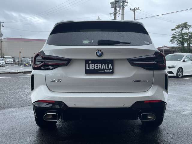 LIBERALAの全国在庫の中から厳選したお車をご提案！お近くの店舗でのご納車可能！その品揃えと品質に驚くこと間違い無し！