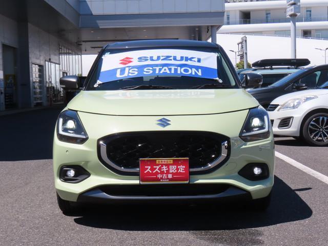 凛としたフェイスが魅力のフロントデザイン！白い光・ハイレスポンス、低燃費の【LEDヘッドランプ】！