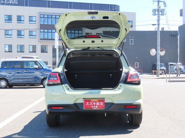 ショッピングからレジャーまで！趣味やレジャーも存分に楽しめる広くて積みやすい【ラゲッジスペース】。