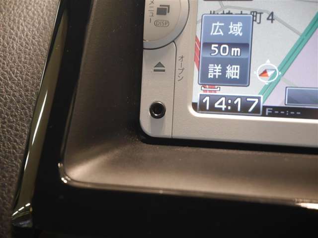 AUX端子