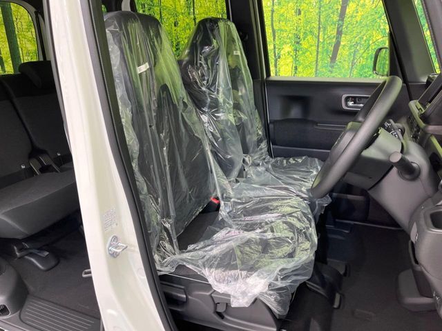 もちろん車内はキレイです♪よりクリーンな状態をキープしたいお客様には『ナノゾーンコート』がおすすめ！新型コロナウイルス対策や、除菌・消臭に効果を発揮し多くの方にご好評いただいております。