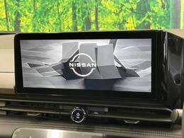 【純正12.3型ナビ】人気の純正ナビを装備しております。ナビの使いやすさはもちろん、オーディオ機能も充実！キャンプや旅行はもちろん、通勤や買い物など普段のドライブも楽しくなるはず♪