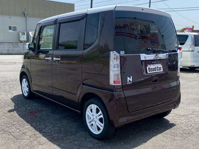 中古車販売　パドックアース　高崎店　住所：〒370-3102　高崎市箕郷町生原1075-11