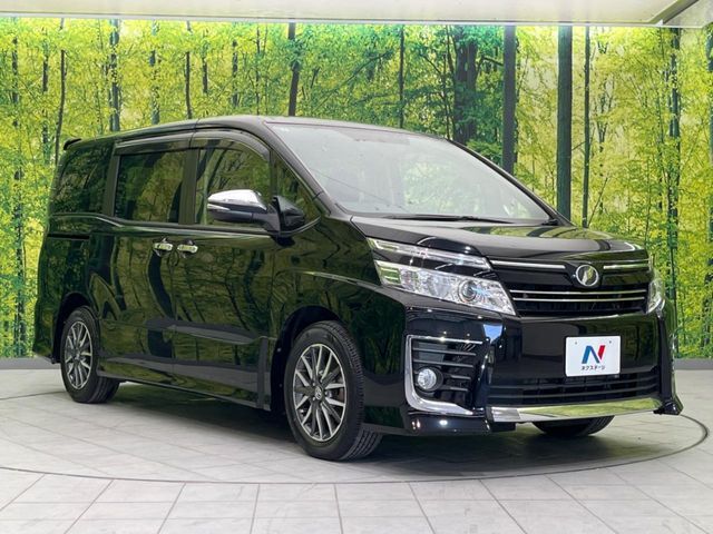大好評のボディコーティング「弾スプラッシュコート」もご納車までに施工可能。通常のガラスコートと異なる、耐久年数6年の無機質ガラスコーティングが、ボディをキレイな状態に保ってくれます。