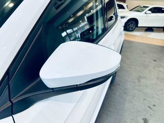 【ドアミラー】『外装：ドアミラー周辺』の画像になります。写真の内容に関してご不明点、ご質問等がございましたらお気軽にガリバー店舗までお問い合わせください。