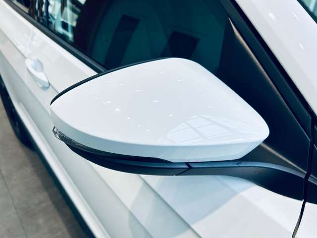 【ドアミラー】『外装：ドアミラー周辺』の画像になります。写真の内容に関してご不明点、ご質問等がございましたらお気軽にガリバー店舗までお問い合わせください。