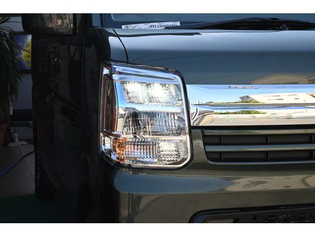 【LEDヘッドライト】暗い夜道や視界の悪い日でも快適ドライブが楽しめます♪見た目もかっこよく、利便性も高いです！