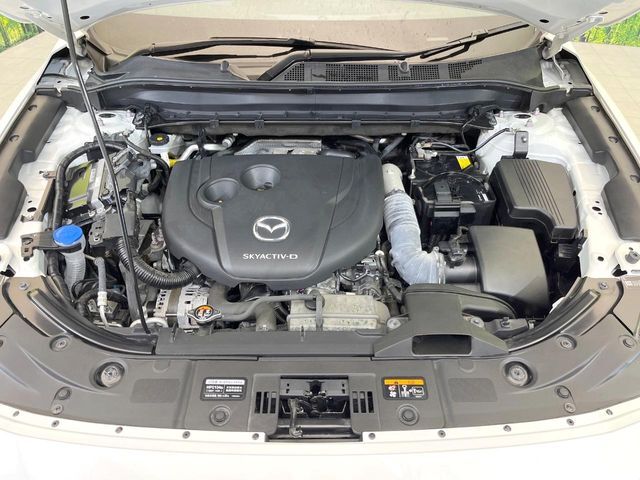 親切・丁寧な専門メカニックスタッフが応対！・車検・点検整備・事故等の修理などアフターサービスも安心。お車のカスタマイズもネクステージのサービススタッフまでご相談ください！