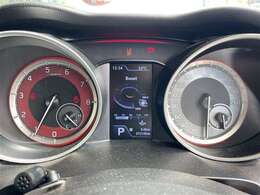 【スピードメーター】『スピードメーター』の画像になります。メーターがシンプルで見やすく運転しやすいですね！