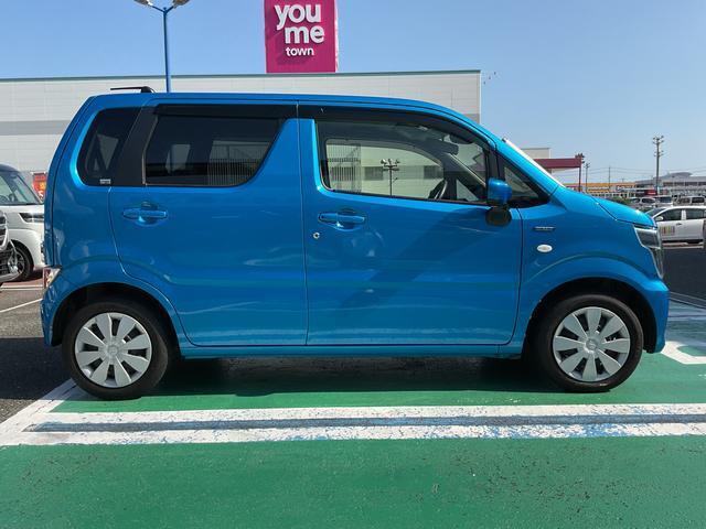 右側運転席からです。塗装の状態もまだまだ良好です！！