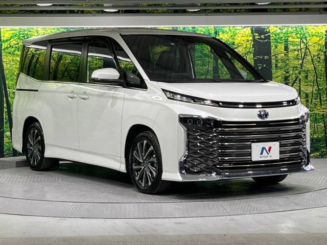大好評のボディコーティング「弾スプラッシュコート」もご納車までに施工可能。通常のガラスコートと異なる、耐久年数6年の無機質ガラスコーティングが、ボディをキレイな状態に保ってくれます。