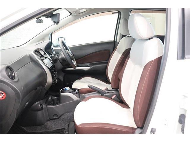 この度は当店のお車をご覧になっていただき、誠にありがとうございます。気軽にお問合せ・お見積りお待ちしております。