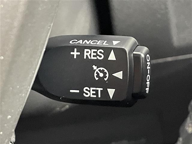 【運転席操作部】快適なドライブを楽しむための機能が装備されています！運転席から触れるので、使いやすいです！除菌プランいれていただくと、さらに清潔で安心していただけます！