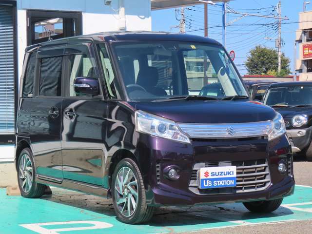 通常の分割払いはもちろんのこと、新車登録から1年6カ月以内のお車に限りご利用いただける残価設定クレジット、かえるプランもご用意しております。