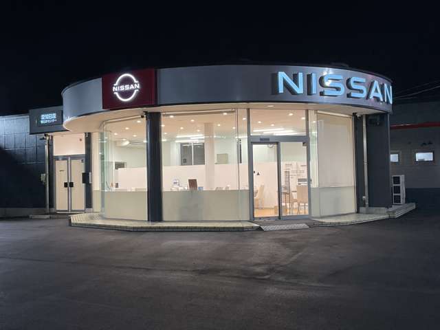 当店はリニューアルオープンをいたしました！お車も多数ご用意しておりますので、ぜひお気軽にご来店ください☆ミ
