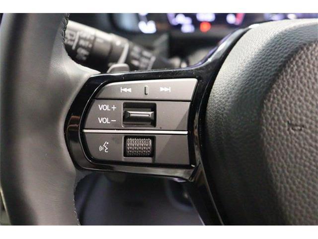運転しながら操作が出来る画期的装備！これ便利です