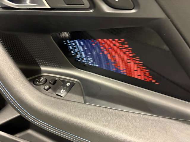 全ての　BMW　に全国のBMW正規ディーラーでご利用いただける保証をお付けしてご納車させていただいております（一部特殊車両を除く）。