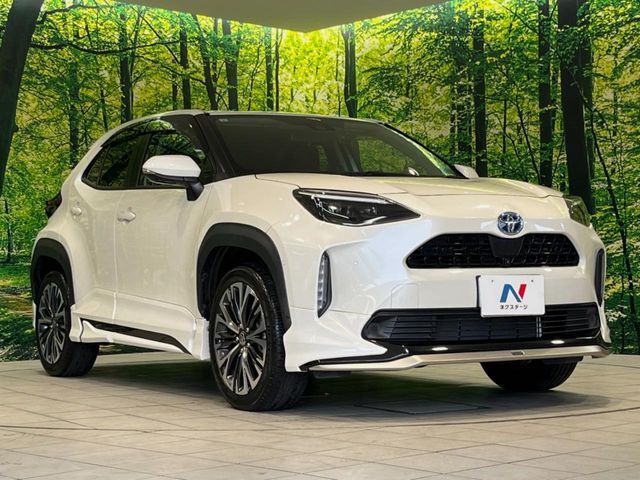 大好評のボディコーティング「弾スプラッシュコート」もご納車までに施工可能。通常のガラスコートと異なる、耐久年数6年の無機質ガラスコーティングが、ボディをキレイな状態に保ってくれます。