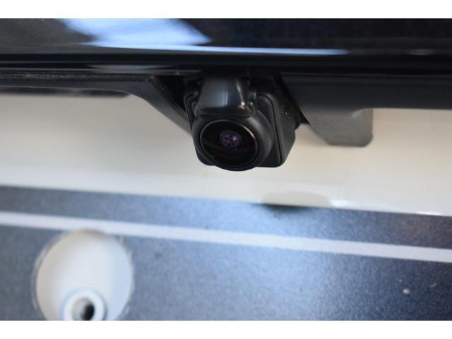 バックカメラ(後方の見えにくい部分や駐車時にとっても便利です！車を大事にされる方には、必須アイテムです！)