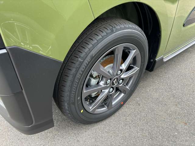 ☆車の保険は買ったところで加入するのがベストです。保険に関しても大手保険代理店をしておりますので安心してお任せください。不慮の事故の際も自社鈑金工場と連携して修理を進めてまいります☆