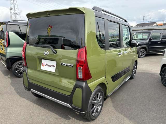 ☆車の保険は買ったところで加入するのがベストです。保険に関しても大手保険代理店をしておりますので安心してお任せください。不慮の事故の際も自社鈑金工場と連携して修理を進めてまいります☆