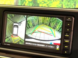 【パノラマモニター】専用のカメラにより、上から見下ろしたような視点で360度クルマの周囲を確認することができます☆死角部分も確認しやすく、狭い場所での切り返しや駐車もスムーズに行えます。