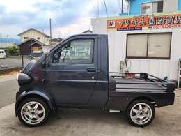 ☆現車確認をオススメいたします。商品は中古車ですので。年数相応の小傷等があります。仕様についての記載漏れがある場合がございますので、電話にて車両のご確認をお願いいたします